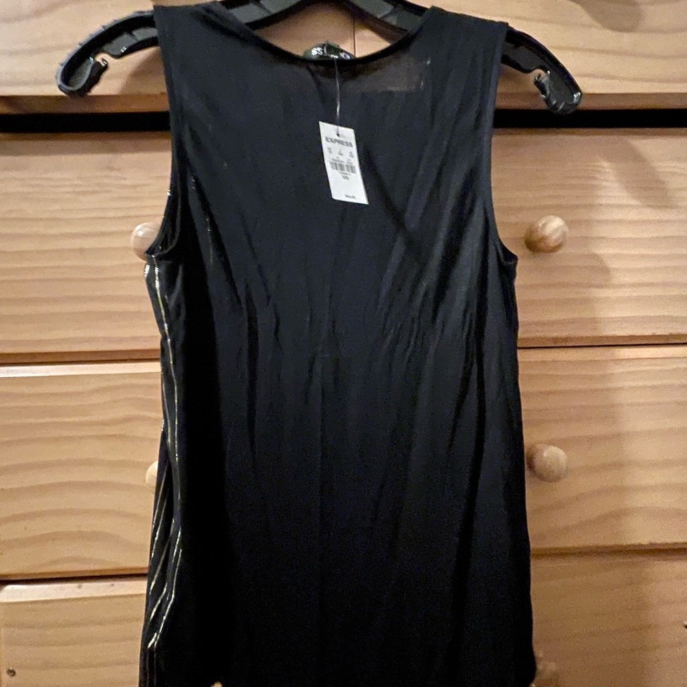 Express new with tags  XXS Top